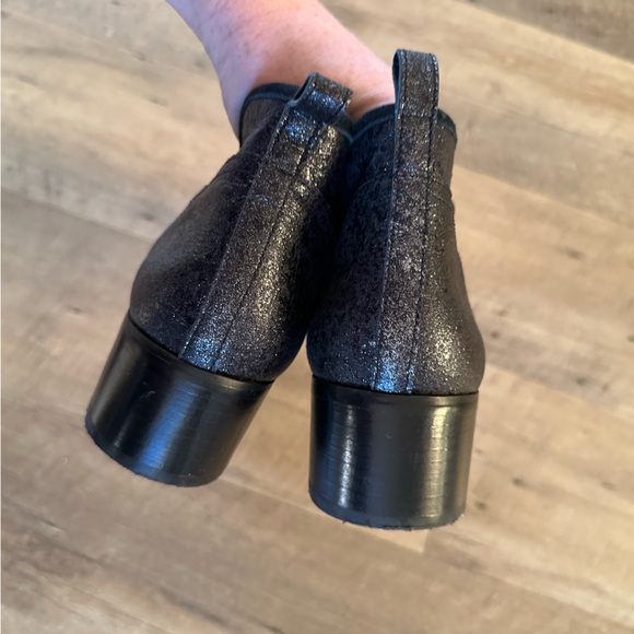 Donald J Pliner Darla Black Sparkle Suede Heeled Booties - Picture 7 of 12